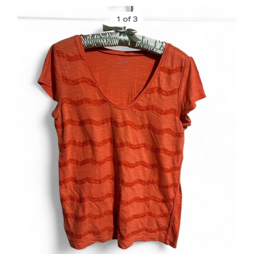LOFT T-Shirt Women Medium Orange Excellent‎ Sequin Embroidered Wavy Stripe Tee